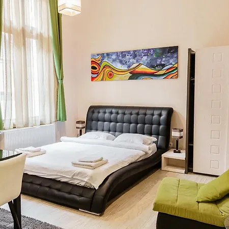 Select City Center Apartments Braşov Exterior photo
