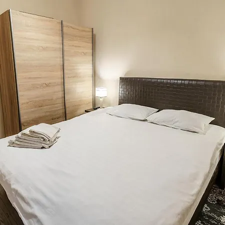 Select City Center Apartments Braşov Exterior photo