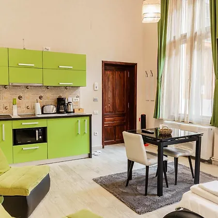 Select City Center Apartments Braşov Exterior photo